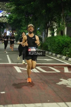 Runner Photo 4207139