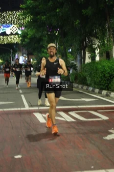 Runner Photo 4207141