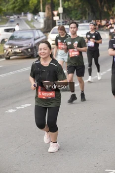 Runner Photo 4207148