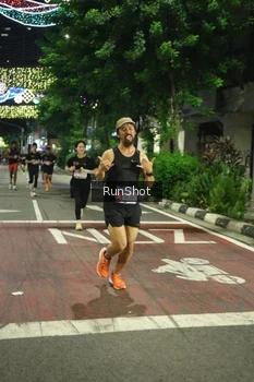 Runner Photo 4207152