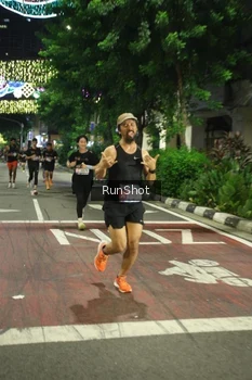Runner Photo 4207153