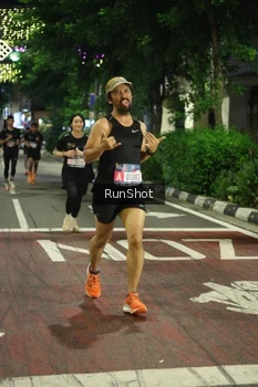 Runner Photo 4207156