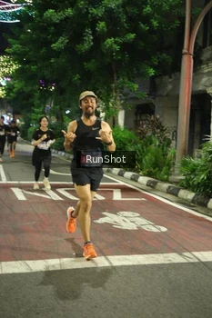 Runner Photo 4207167