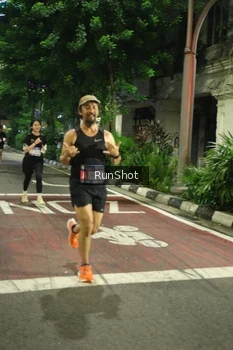 Runner Photo 4207169
