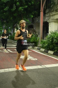 Runner Photo 4207171