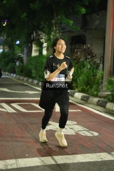 Runner Photo 4207186