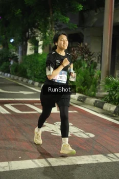 Runner Photo 4207189