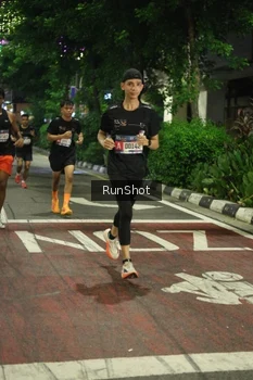 Runner Photo 4207205