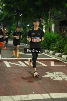 Runner Photo 4207209