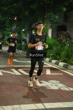 Runner Photo 4207214