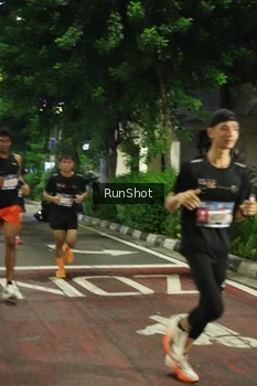Runner Photo 4207217