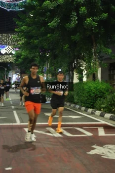 Runner Photo 4207220