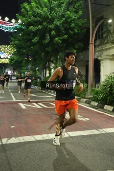 Runner Photo 4207231