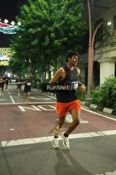 Runner Photo 4207234