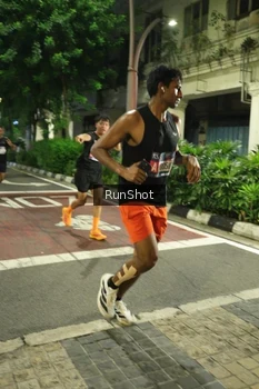 Runner Photo 4207245