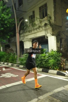 Runner Photo 4207258