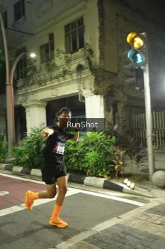 Runner Photo 4207262