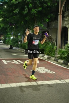 Runner Photo 4207325