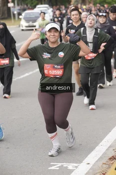 Runner Photo 4207348