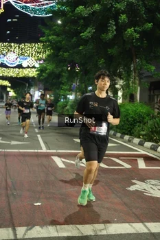 Runner Photo 4207350
