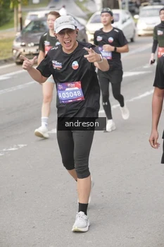 Runner Photo 4207380