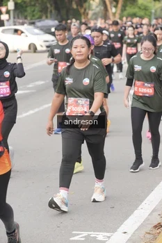 Runner Photo 4207399