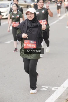 Runner Photo 4207462