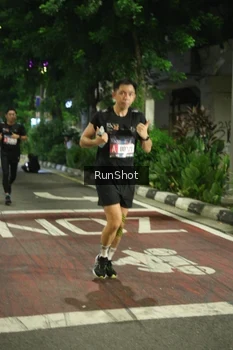 Runner Photo 4207551