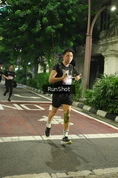 Runner Photo 4207556