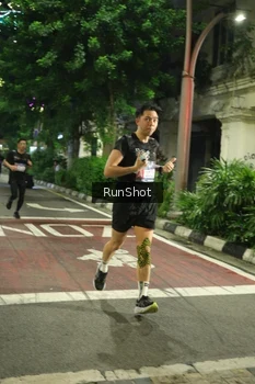 Runner Photo 4207557