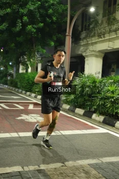 Runner Photo 4207563