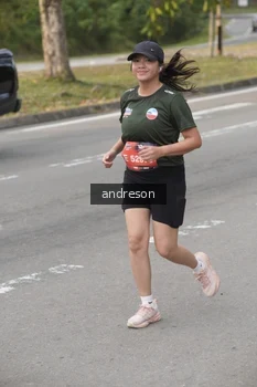 Runner Photo 4207570