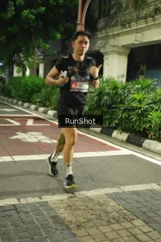 Runner Photo 4207571