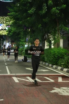 Runner Photo 4207577