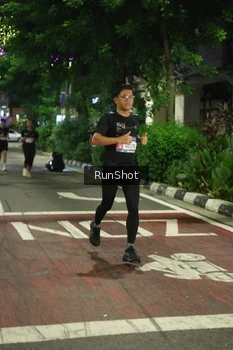 Runner Photo 4207580
