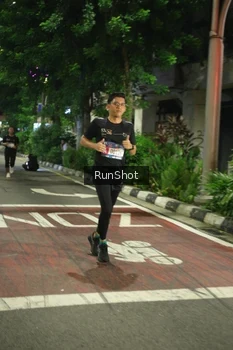 Runner Photo 4207589