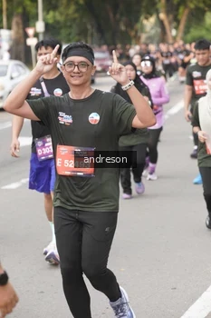 Runner Photo 4207591