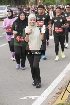 Runner Photo 4207598