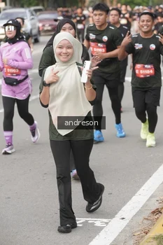 Runner Photo 4207637