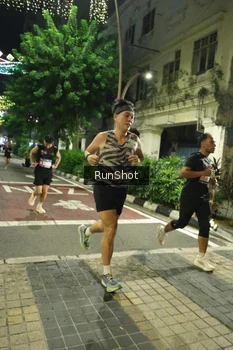 Runner Photo 4207647