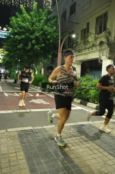 Runner Photo 4207649