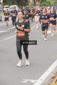 Runner Photo 4207700