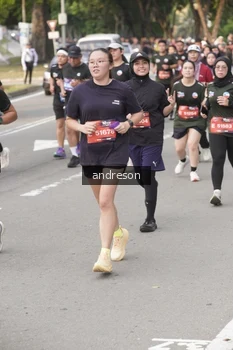 Runner Photo 4207709