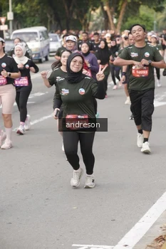 Runner Photo 4207720