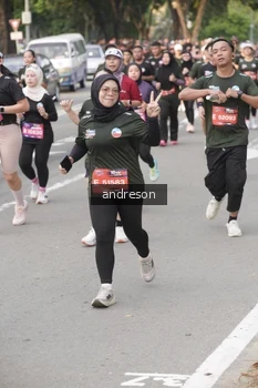 Runner Photo 4207727