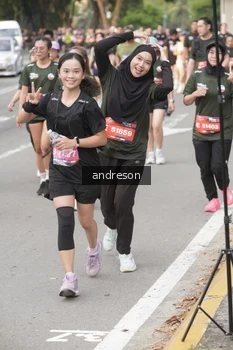 Runner Photo 4207776