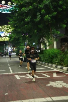 Runner Photo 4207797