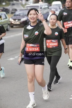 Runner Photo 4207803