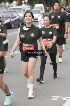 Runner Photo 4207812