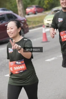 Runner Photo 4207824